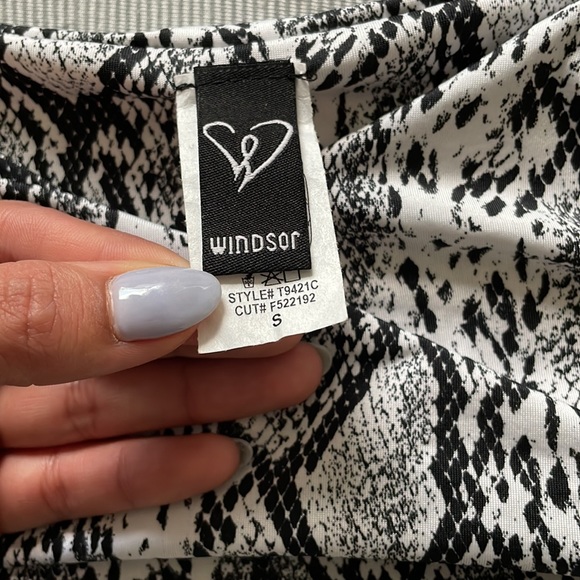 Snake skin crop top - Picture 2 of 4